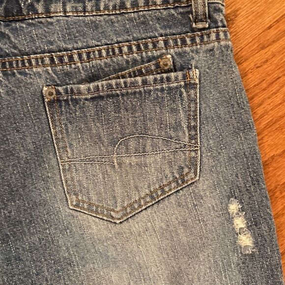 U. S. Polo association size 13/14 jeans, distressed, bellbottom - Picture 11 of 12